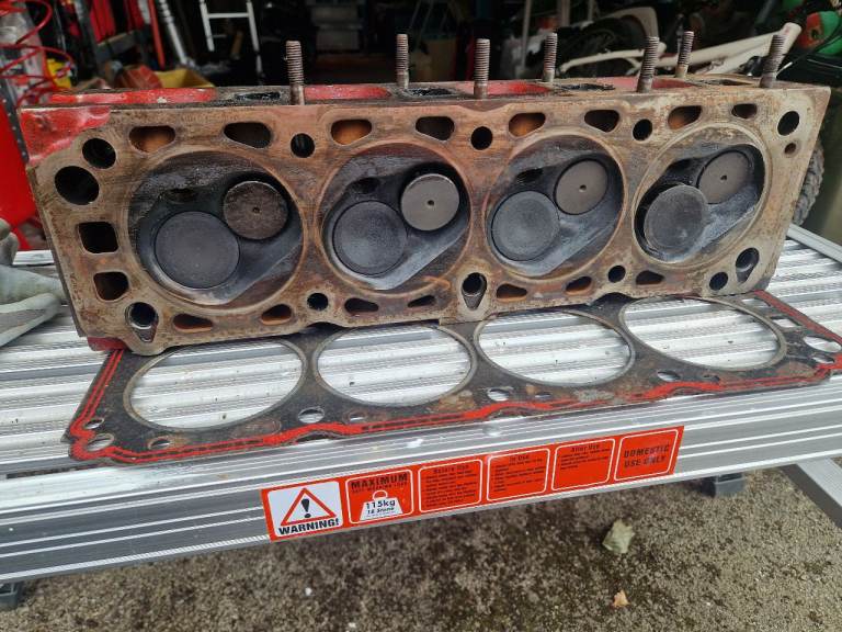 Ford Pinto 2.0L Cyclinder Head & Kent GT35 Cam