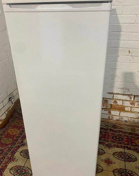 Tall Freezer AVAILABLE Cash On Delivery