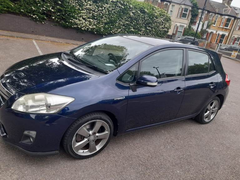 Toyota, AURIS, Hatchback, 2012, Semi-Auto, 1798 (cc), 5 doors