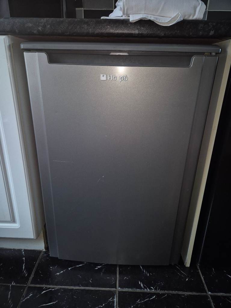 Under counter freezer 