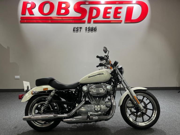Harley-Davidson XL 883 L Superlow, 2018