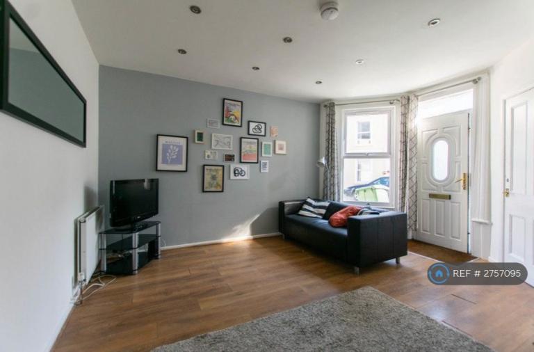 4 bedroom house in New Street, Cheltenham, GL50 (4 bed) (#2757095)