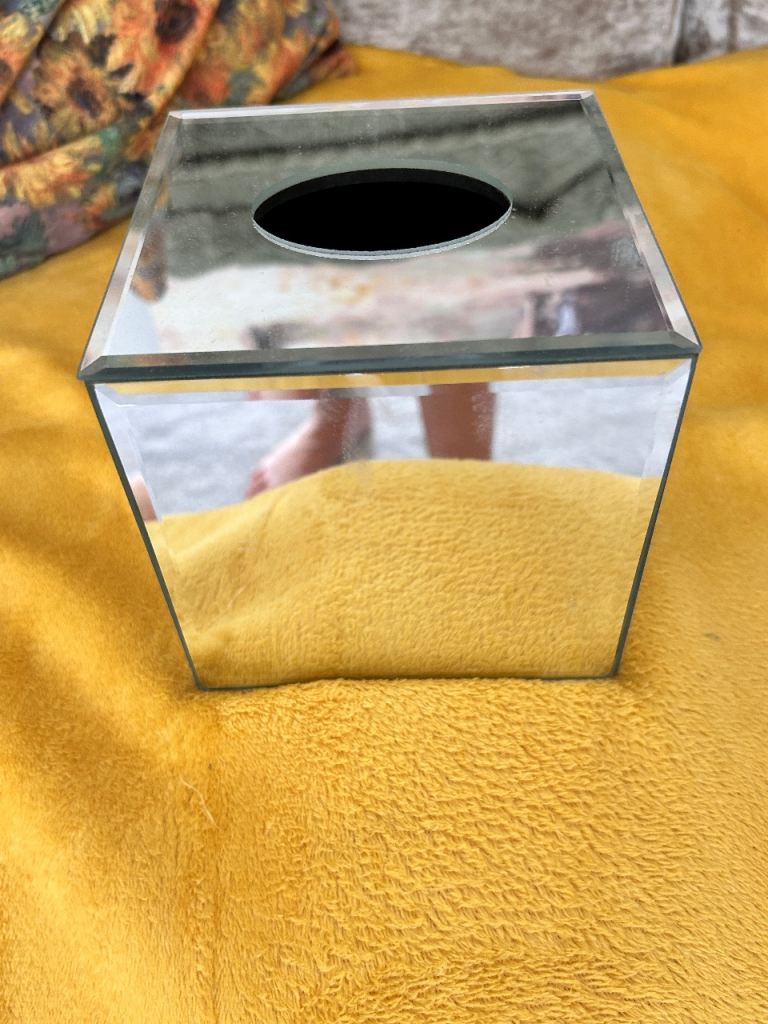 Mirrored Tissue Box Cover – As Good As New