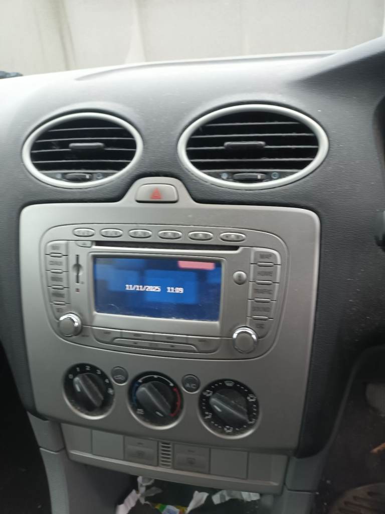 Ford, FOCUS, Hatchback, 2011, Manual, 1560 (cc), 5 doors