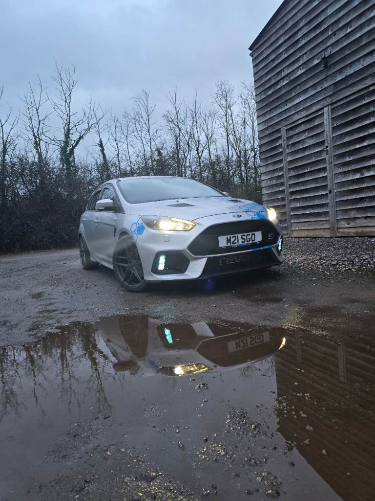 Ford Focus Dreamscience Motorsports RS replica 