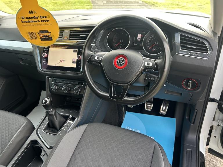 VOLKSWAGEN TIGUAN 1.5 TSI EVO SE Navigation 2019