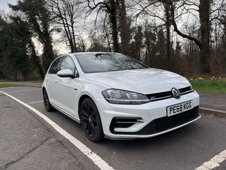 Volkswagen Golf R-Line, 68 Plate, Manual, 1498 (cc), 5 doors