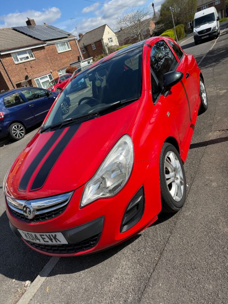 Vauxhall Corsa 1.2L petrol ⛽️ 2014 - only 66K - Long MOT 