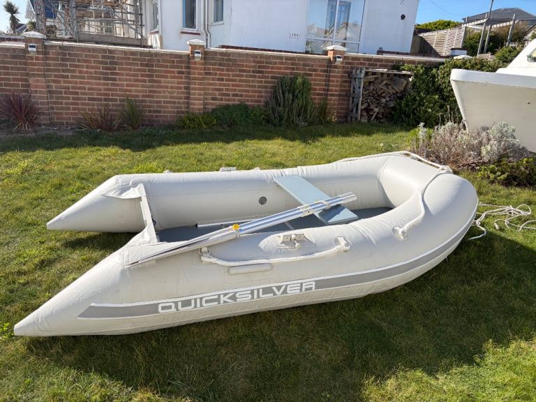 Quicksilver 2.7m Inflatable Dinghy 4 Person