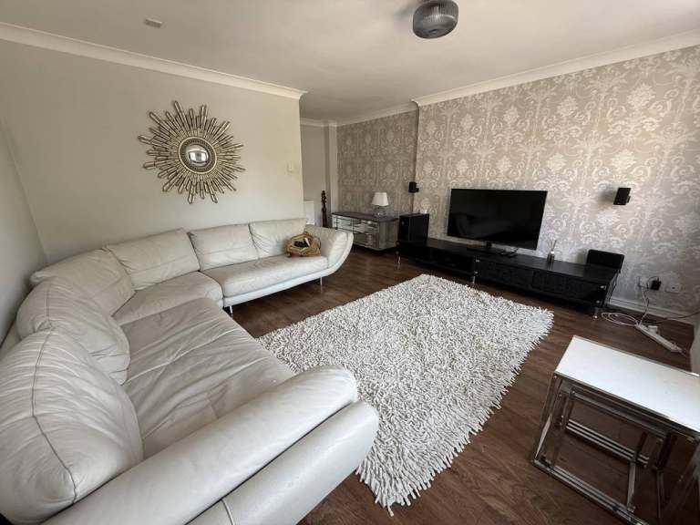 A beautifully presented 3-bed, 3-bathroom home in Wembley