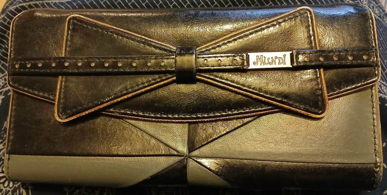 mundi silver with grey ladies purse