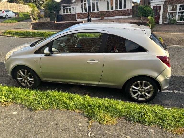 2011 Vauxhall Corsa – 116k Miles – Drives – Spares or Repair (Suspected Head Gasket)