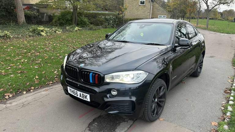 BMW, X6, Coupe, 2016, Semi-Auto, 2993 (cc), 4 doors