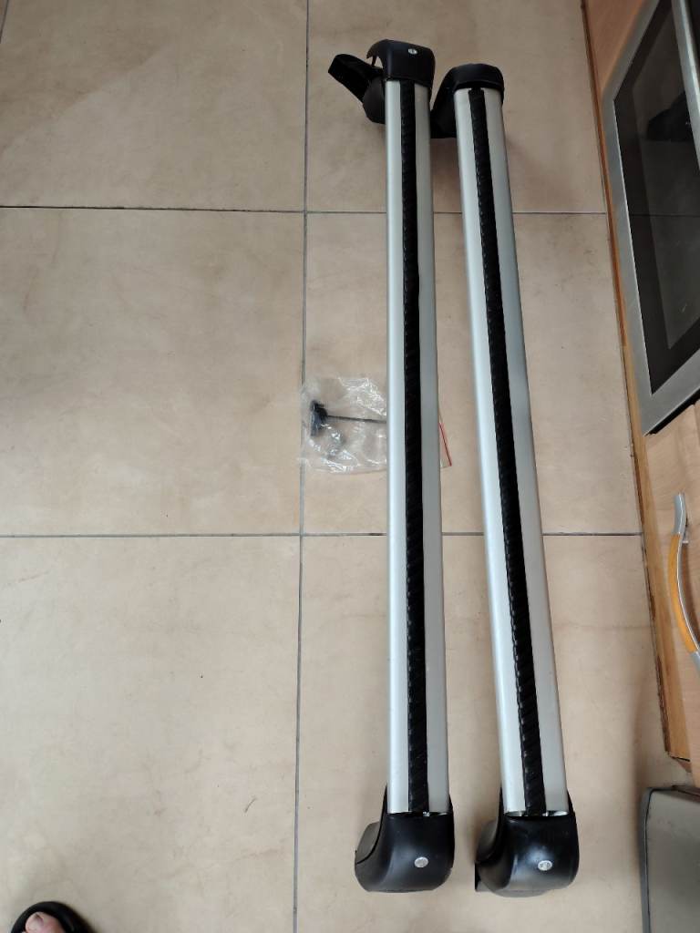 Jaguar Epace roof bars