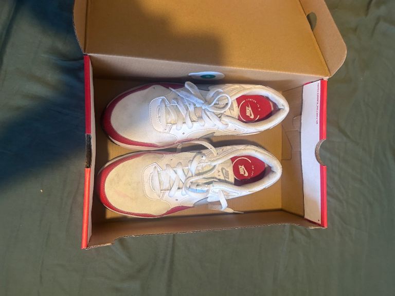 Nike White and Red Trainers – Good Condition