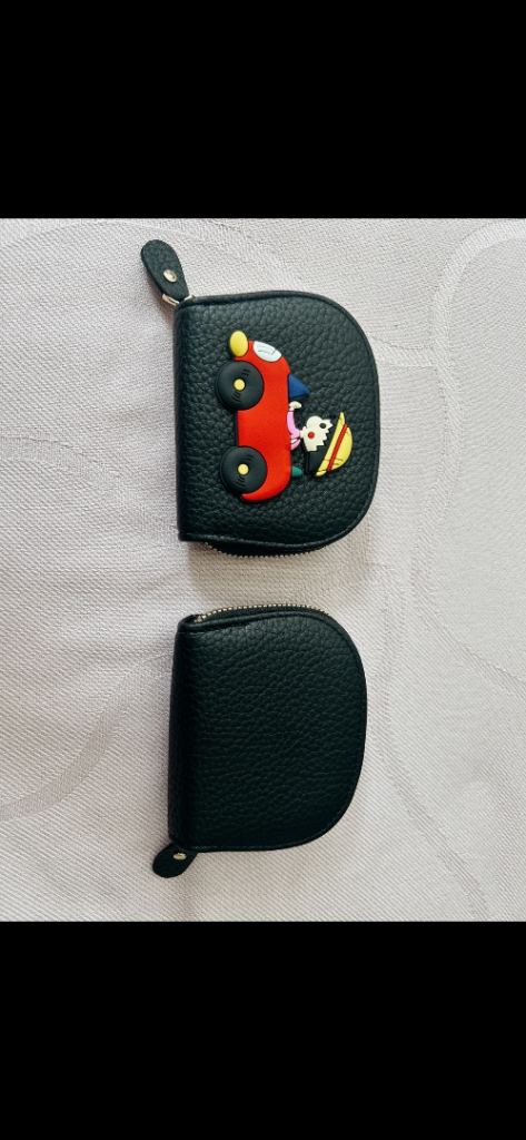 Chibi Maruko‑chan Leather Zip Card Holder