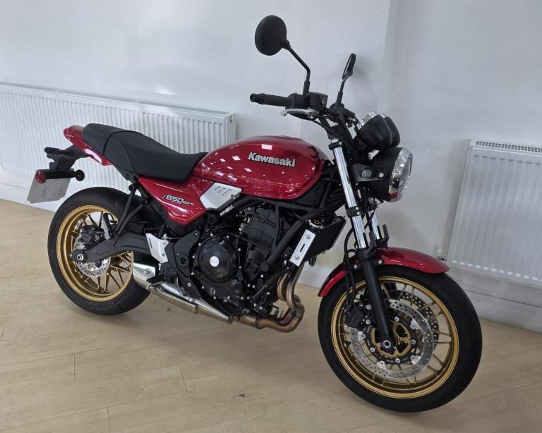 Kawasaki Z650RS