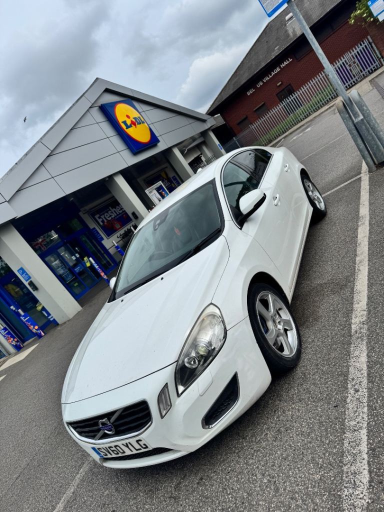 Volvo, S60, Saloon, 2010, Semi-Auto, 2400 (cc), 4 doors