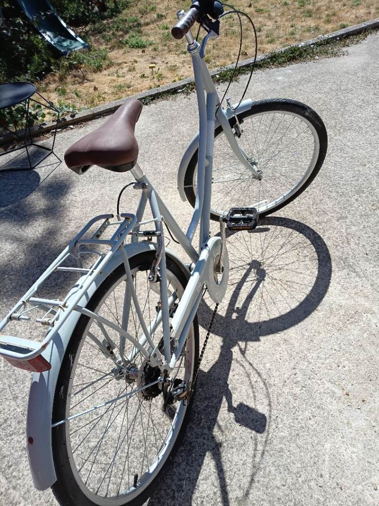 Ladies girls bike