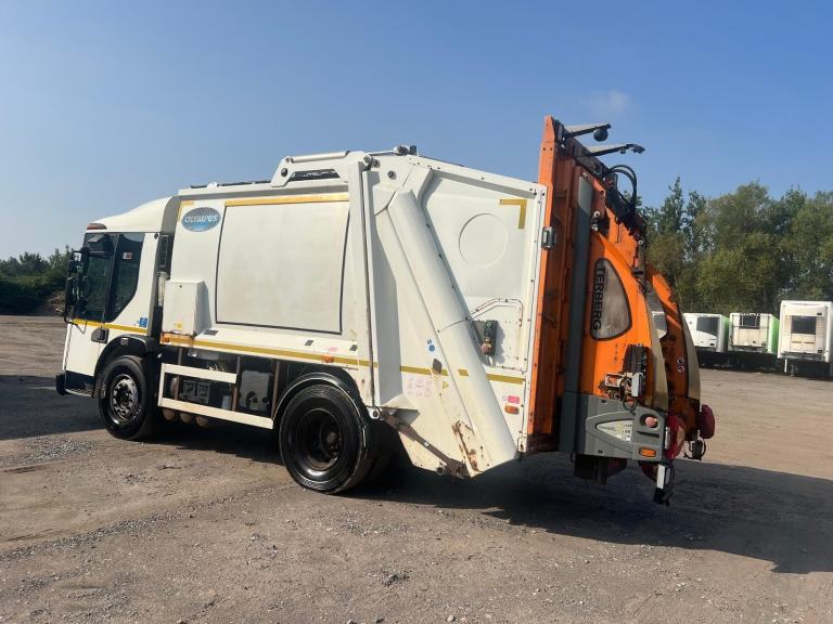 DENNIS ELITE 6 (6) 18 TONNE REFUSE TRUCK 4X2 