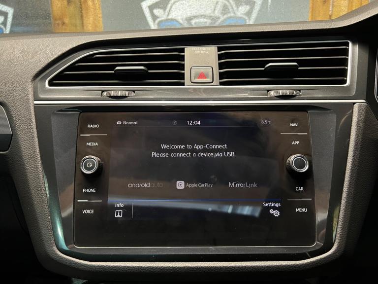 2018 Volkswagen Tiguan 2.0 TDI R-Line DSG 4Motion Euro 6 (s/s) 5dr ESTATE Diesel Automatic