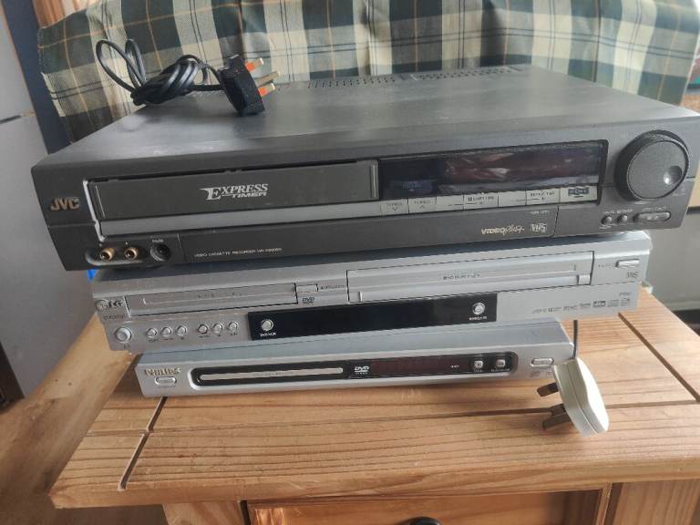 Dvd and video players. Good Condition