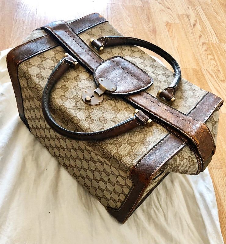 1960s Rare Vintage Gucci Monogram Canvas leather Train Case Bag 