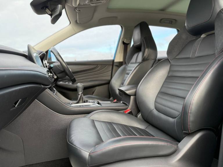 2020 MG MG HS 1.5 T-GDI Exclusive SUV 5dr Petrol Manual Euro 6 (s/s) (162 ps) ESTATE Petrol Manual