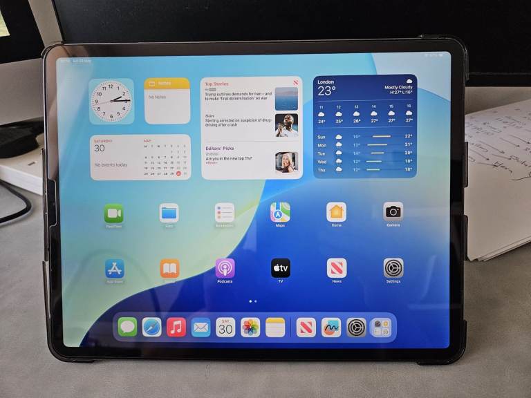 iPad Pro 12.9 4th Gen , 1TB + 5G