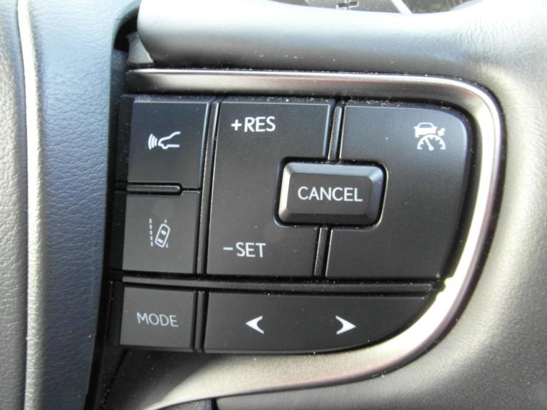 2024 Lexus UX 300e 72.8kWh Takumi SUV 5dr Electric Auto (204 ps) ESTATE Electric Automatic