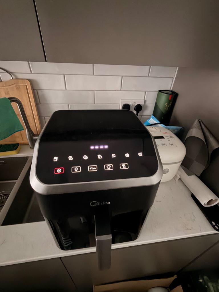 Midea Air Fryer - Black, Good Condition
