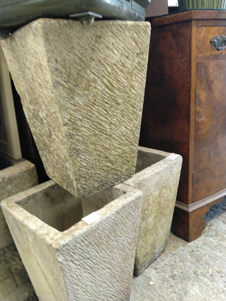 Stone Effect Garden Planters x2 – Beige, Good Condition