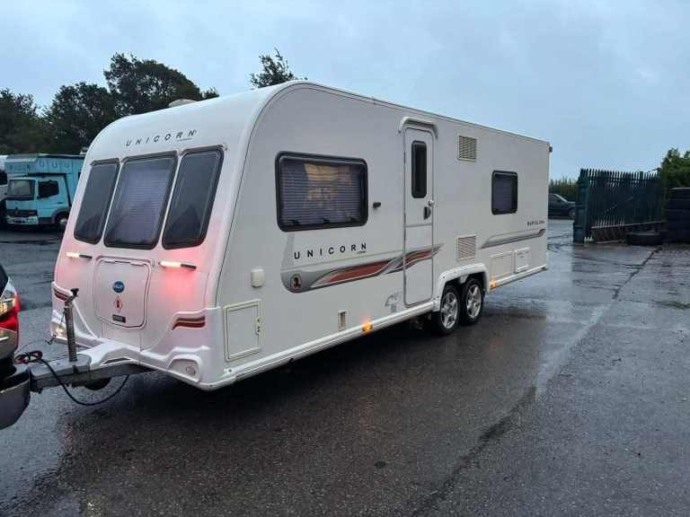 carvan pitch to rent £120