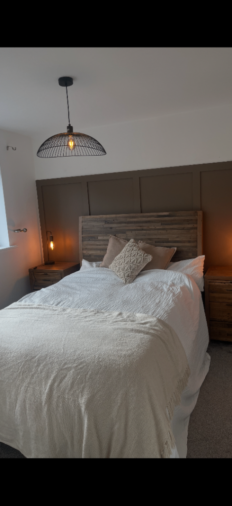 Barker and stone house super king bed 