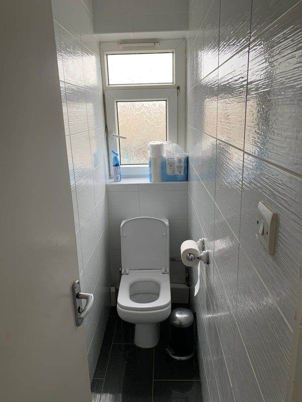 ☀️ Spacious Room ✅ Fully Furnished