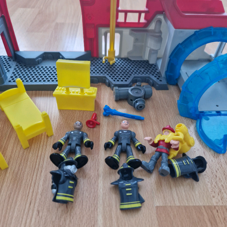 Imaginext Transformers Fire Station