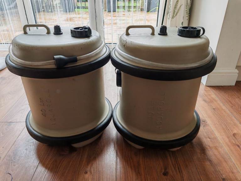 2 x40 litre Aquaroll water storage 