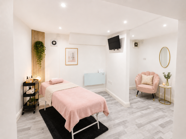 ✨ SELF-CONTAINED BEAUTY / TREATMENT STUDIO TO RENT – ACRE LANE, SW2 ✨