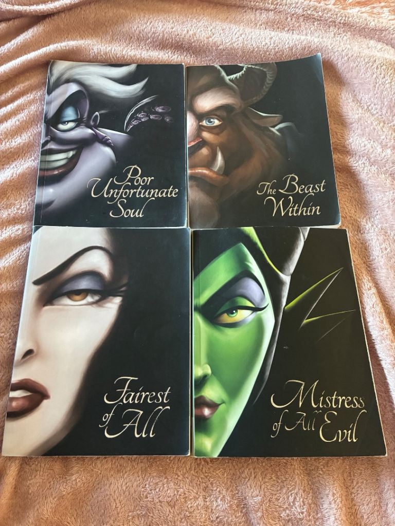 Children's Book Bundles - Enid Blyton, Worst Witch, Disney Villains for ...