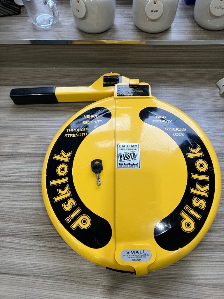 Disklok  Steering Wheel Lock - Small 