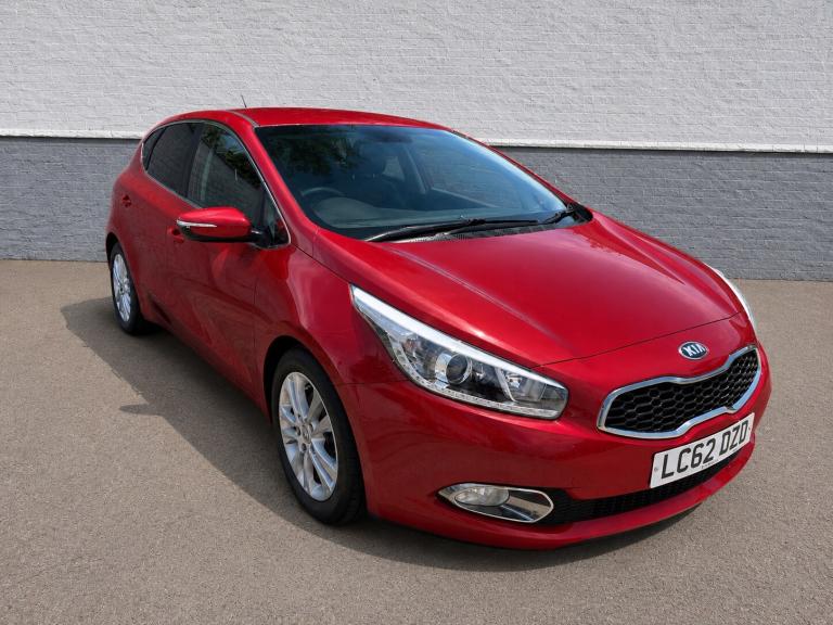2012 Kia Ceed 1.6 CRDi 3 EcoDynamics 5dr £20 road tax HATCHBACK Diesel Manual