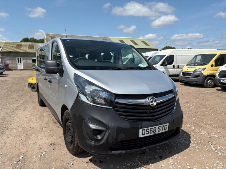 2018 Vauxhall Vivaro Vivaro  Combi CDTi S/S Minibus DIESEL Manual