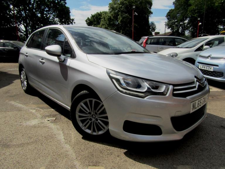 CITROEN C4 1.2 PureTech Feel 5dr 2 KEYS + FULL SERVICE HISTORY + £35 ROAD TAX