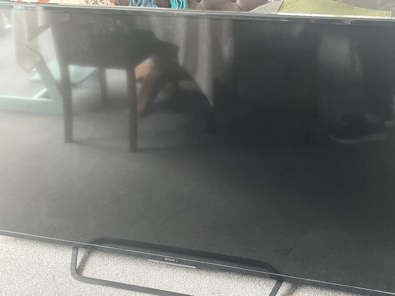 Sony 55inch TV, soundbar with remotes 