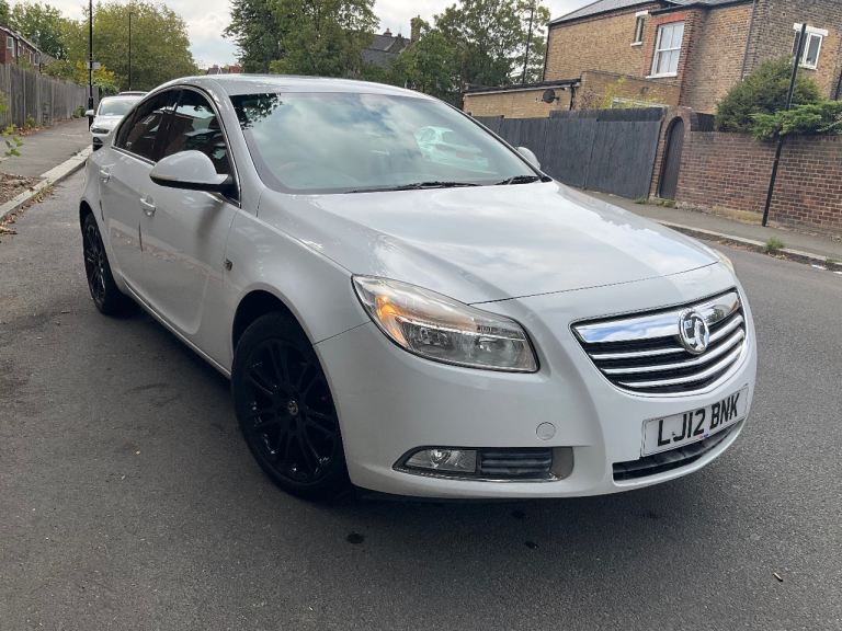 Vauxhall, INSIGNIA, Hatchback, 2012, ULEZ FREE, Manual, 1796 (cc), 5 doors