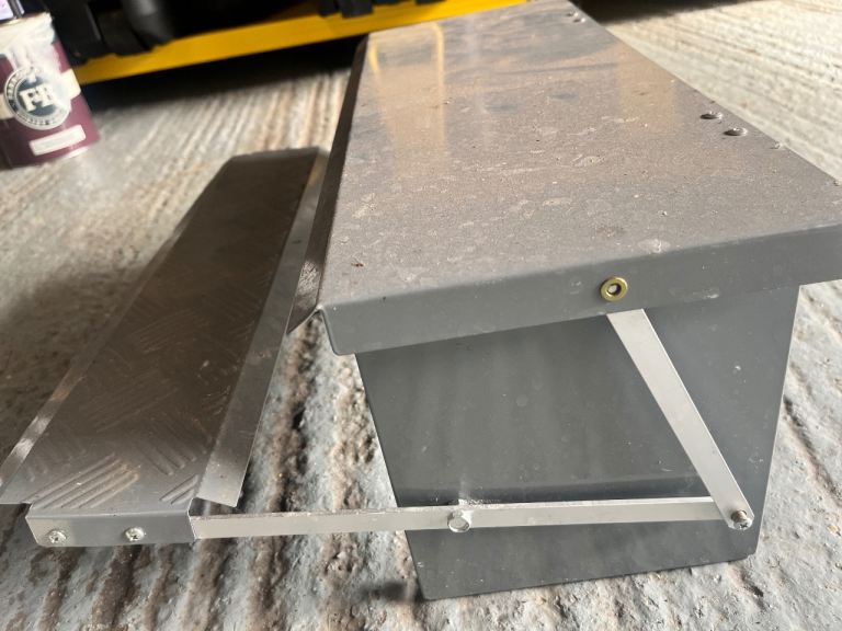 Lathe metal chicken feeder 