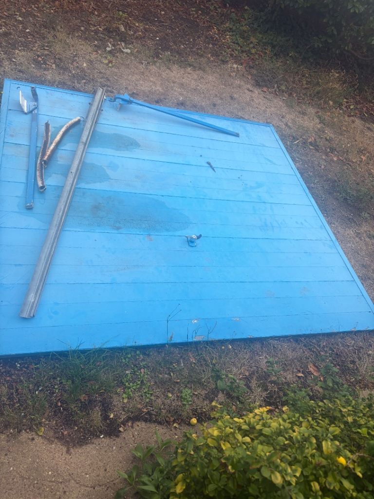 Free scrap metal