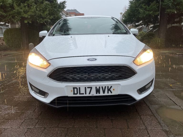 Ford, FOCUS, Hatchback, 2017, Manual, 999 (cc), 5 doors