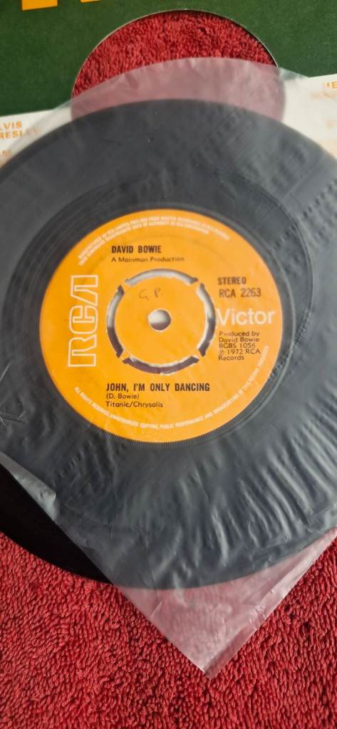 David Bowie 7" Vinyl Single - John, I'm Only Dancing / Hang On To Yourself
