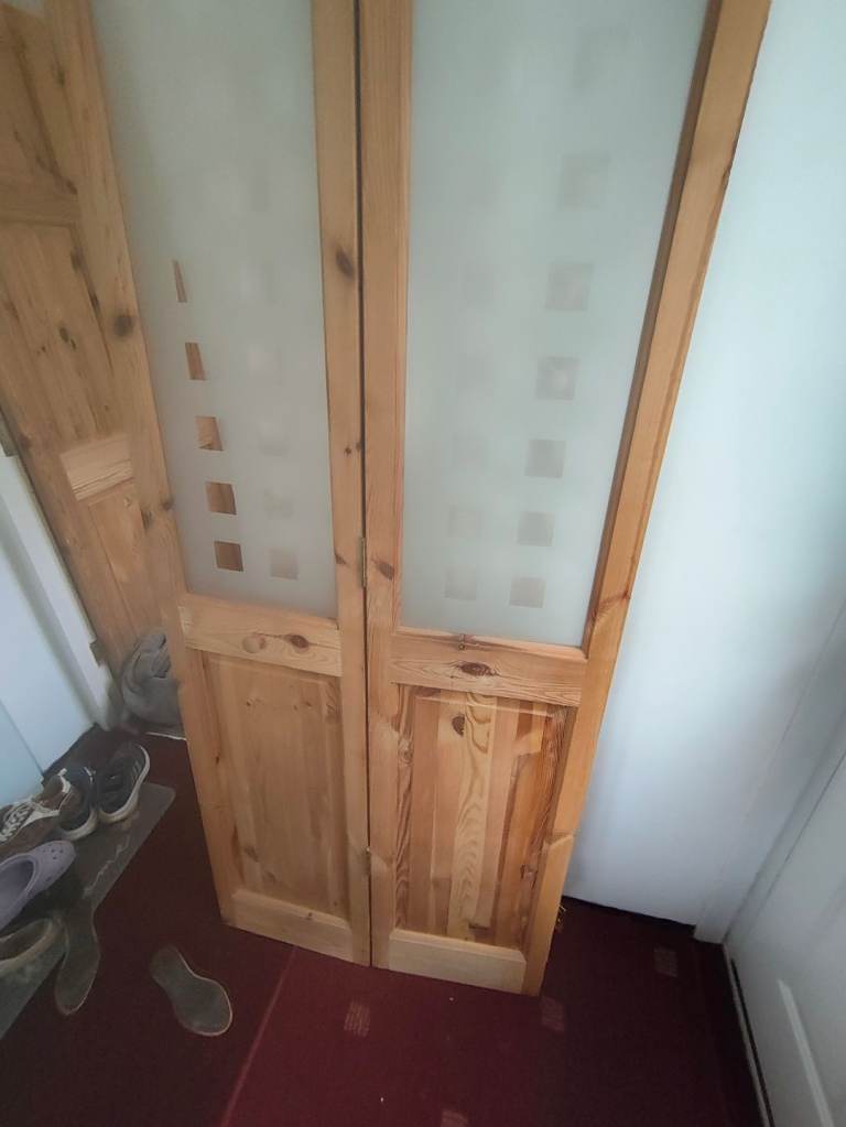 Internal folding door